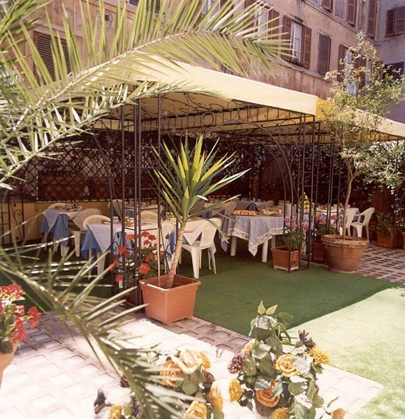 Hotel St. Moritz Rome Restaurant photo