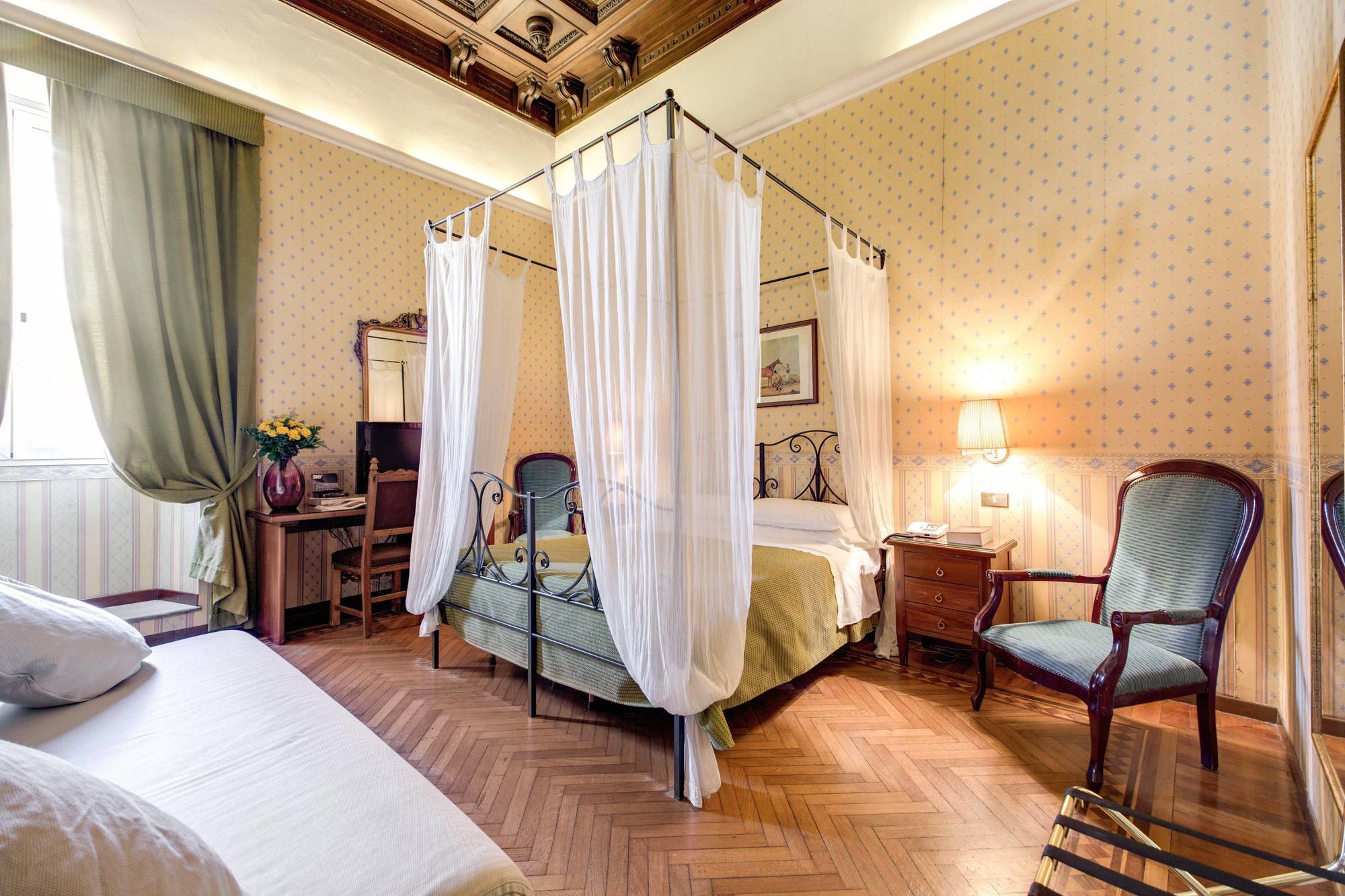 Hotel St. Moritz Rome Exterior photo